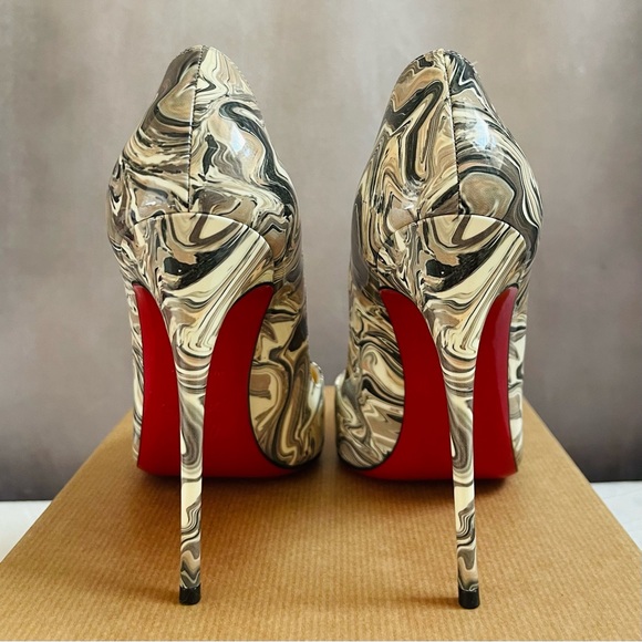 Christian Louboutin So Kate Marble Pumps - Picture 2 of 9